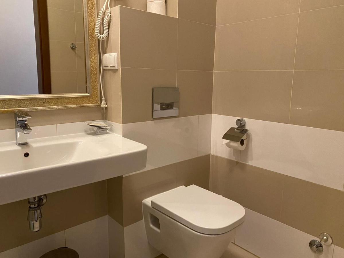 Kock Hotel President מראה חיצוני תמונה